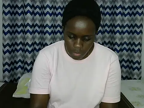 sexydarl online show from March 19, 2025, 4:47 am