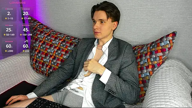 maxboy4 online show from January 26, 2025, 9:51 am