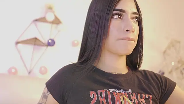 driana hoffman online show from March 5, 2026, 3:30 pm