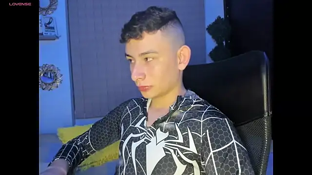 Christ Miller3 online show from November 1, 2025, 4:36 am