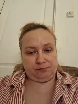 She-devilx online show from September 17, 2025, 7:59 pm