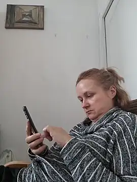 She-devilx online show from March 28, 2026, 2:27 pm