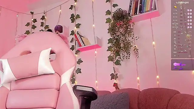 imlissie online show from December 6, 2024, 8:26 am