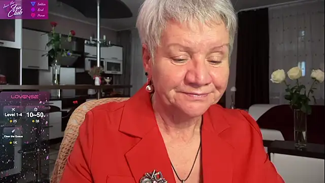 roxana brooks online show from February 5, 2025, 6:15 pm