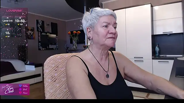 roxana brooks online show from October 25, 2025, 10:23 am