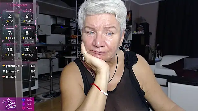 Snapshot of roxana_brooks chatting on July 5, 2026, 8:16 pm roxana brooks online show from July 5, 2026, 8:16 pm