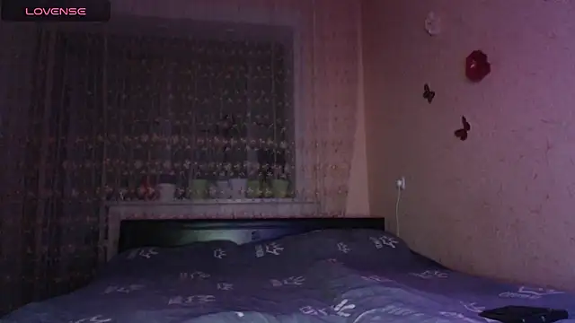 CumCpl online show from December 3, 2024, 9:23 pm