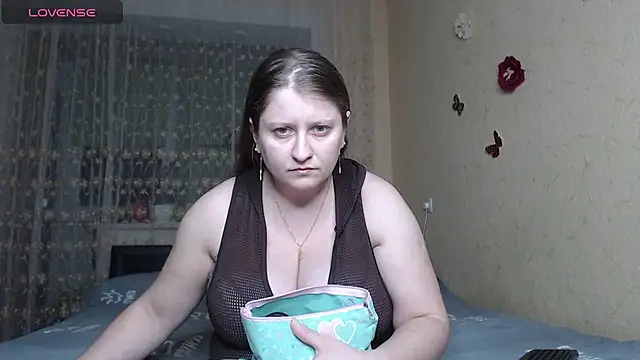 CumCpl online show from January 10, 2025, 8:48 pm