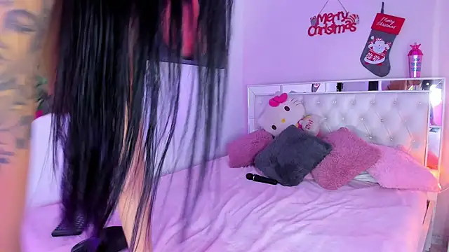 Candace Hill1 online show from December 20, 2024, 10:43 pm