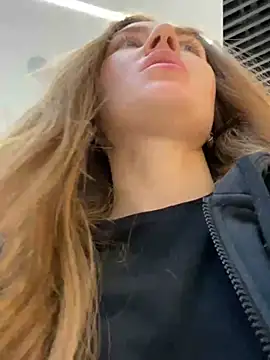 ValenciaShock online show from December 8, 2024, 8:09 am