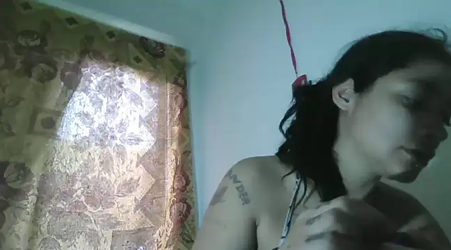 TamaraNauthy online show from December 21, 2024, 1:42 pm