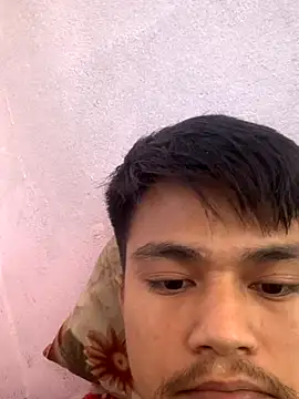 Hullax online show from November 13, 2025, 3:05 am