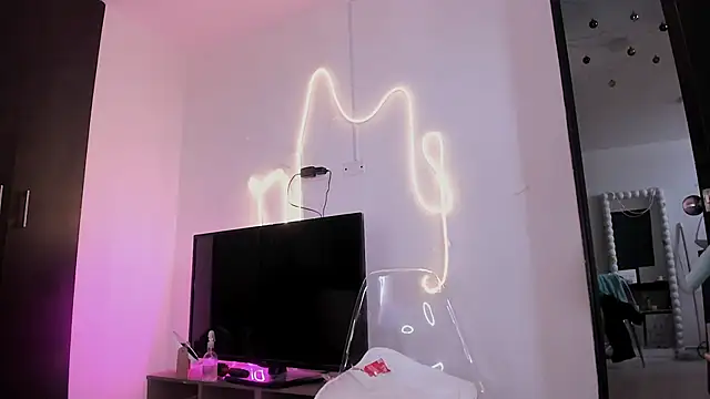 megar 3 online show from March 1, 2025, 6:11 pm