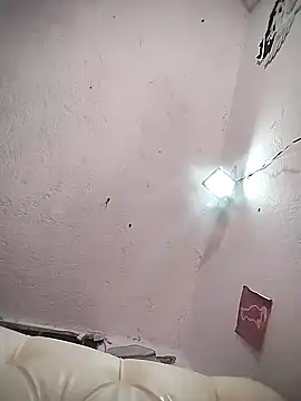 bella star21 online show from January 24, 2025, 2:07 am