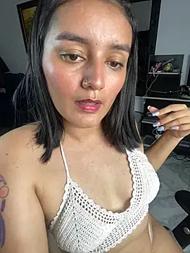 Lucia-Candy online show from February 8, 2025, 2:26 am