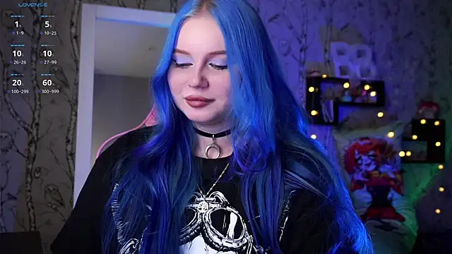 Moon Valkyrie online show from December 2, 2024, 11:12 am