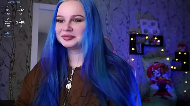 Moon Valkyrie online show from December 7, 2024, 11:07 am