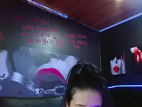 VALERY MEER online show from December 12, 2024, 6:21 pm