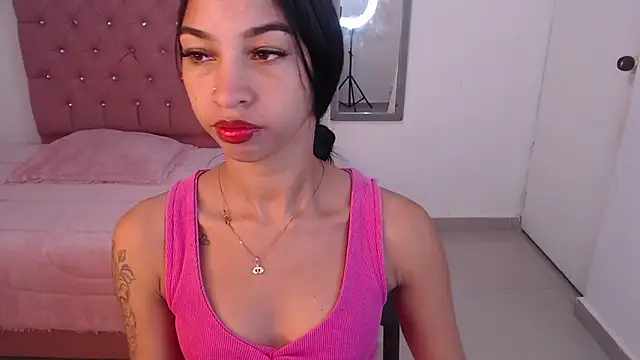 mary live online show from February 13, 2025, 12:11 pm