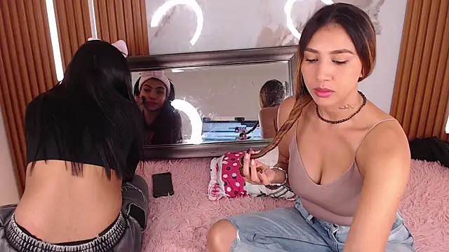 mary live online show from October 11, 2025, 12:36 pm