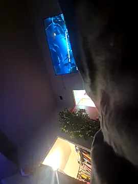 Sweetieboi04 online show from April 18, 2026, 6:17 am