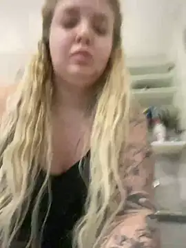 OdriOlsens online show from December 26, 2024, 12:38 pm