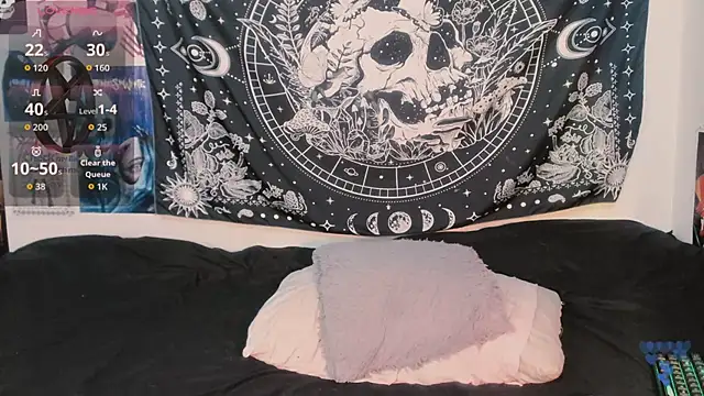 Lexxxxx  online show from October 10, 2025, 8:30 pm