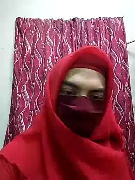 ElisyaHijabDoll online show from December 1, 2025, 7:19 pm