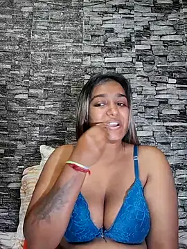 Xindias fantasyX online show from October 21, 2025, 4:41 pm