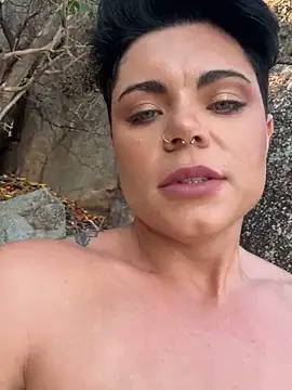 LukeLouHarvey online show from February 12, 2025, 1:52 am