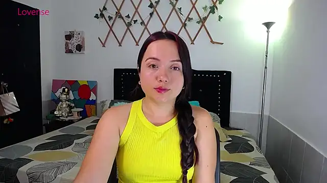 Snapshot of naughty_girl_4u chatting on July 6, 2026, 8:00 am naughty girl 4u online show from July 6, 2026, 8:00 am