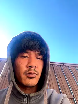 juniiorre online show from September 25, 2025, 9:35 am