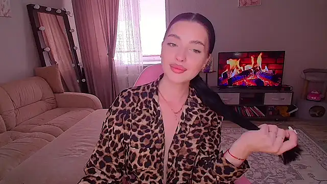   Malika   online show from June 30, 2026, 6:36 am