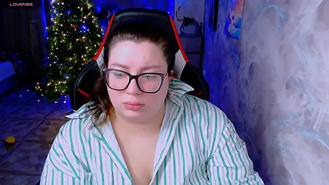 Snapshot of alexa_sweetyy chatting on December 22, 2025, 5:15 am alexa sweetyy online show from December 22, 2025, 5:15 am