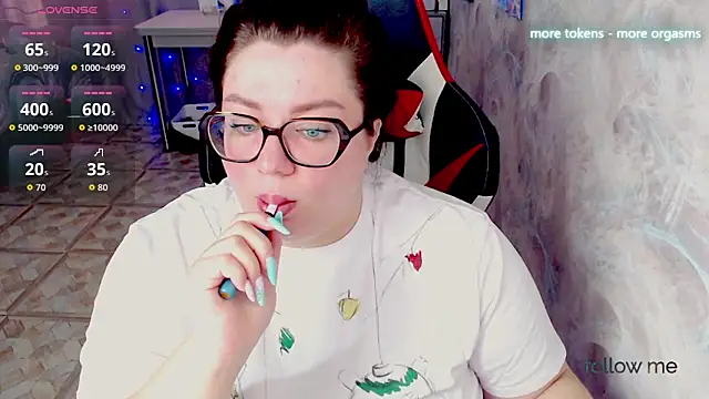 alexa sweetyy online show from May 12, 2026, 6:10 am