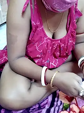 Snapshot of Bengali-boudi chatting on May 7, 2026, 6:13 pm Bengali-boudi online show from May 7, 2026, 6:13 pm