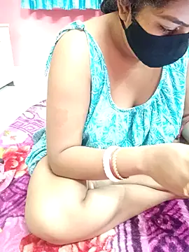 Snapshot of Bengali-boudi chatting on June 4, 2026, 6:47 pm Bengali-boudi online show from June 4, 2026, 6:47 pm