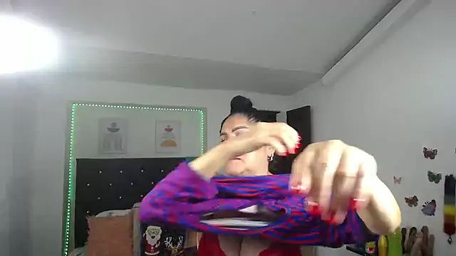 mature bigboobs10 online show from February 13, 2025, 10:55 am