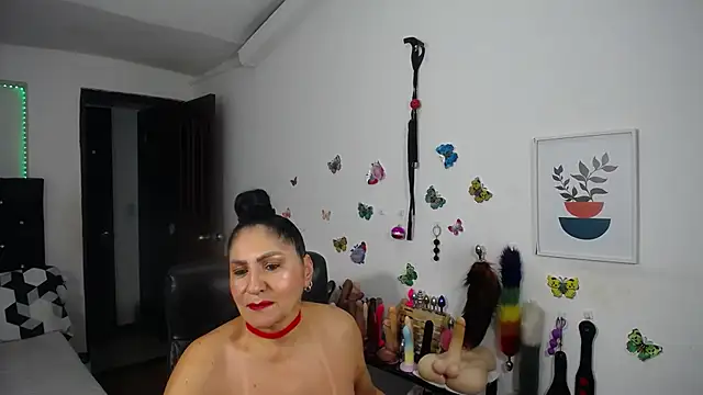 mature bigboobs10 online show from January 16, 2026, 4:16 am