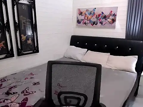 Yesha harper online show from September 14, 2025, 5:01 pm