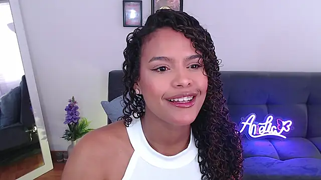 Amelia bss online show from March 7, 2025, 2:01 pm