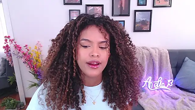 Amelia bss online show from March 17, 2025, 2:01 pm