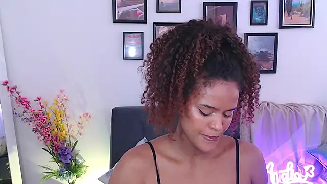 Amelia bss online show from March 18, 2025, 7:53 pm