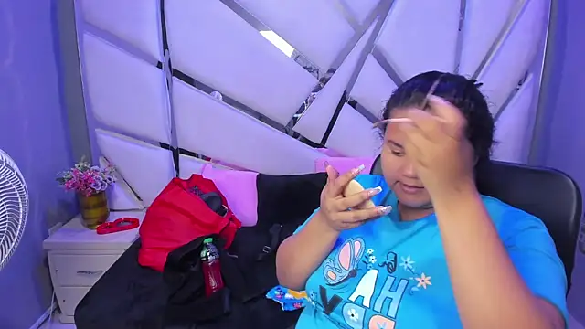 ValenTitis online show from October 1, 2025, 8:15 pm