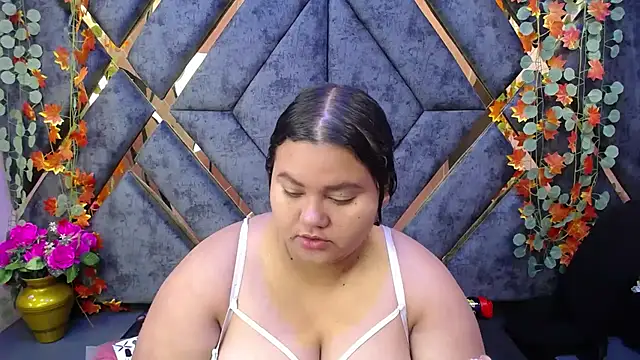 ValenTitis online show from October 30, 2025, 8:31 pm