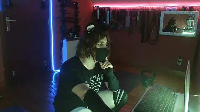 Snapshot of Ginny-the-bdsm-nympho chatting on May 31, 2026, 5:09 pm Ginny-the-bdsm-nympho online show from May 31, 2026, 5:09 pm