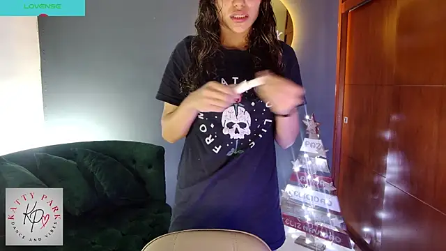 kattypark online show from December 12, 2024, 12:48 am