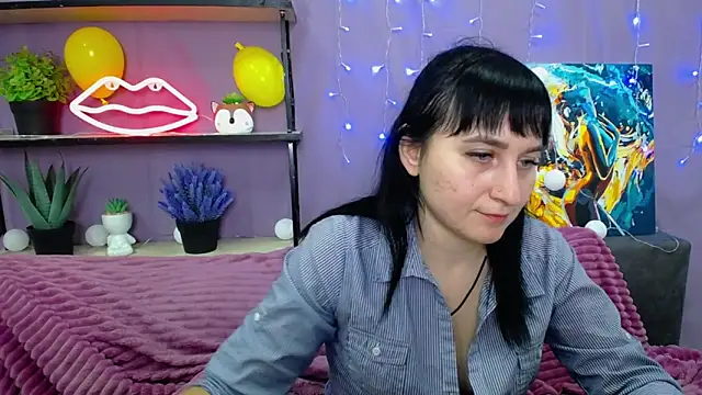 NinaFlawlees online show from January 23, 2025, 2:02 am