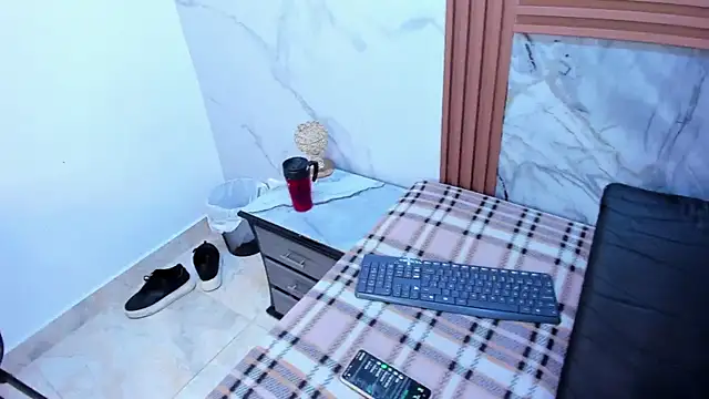 HannyMansonh online show from February 1, 2025, 3:30 am