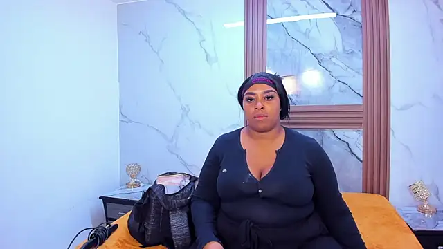 HannyMansonh online show from March 14, 2025, 4:43 am